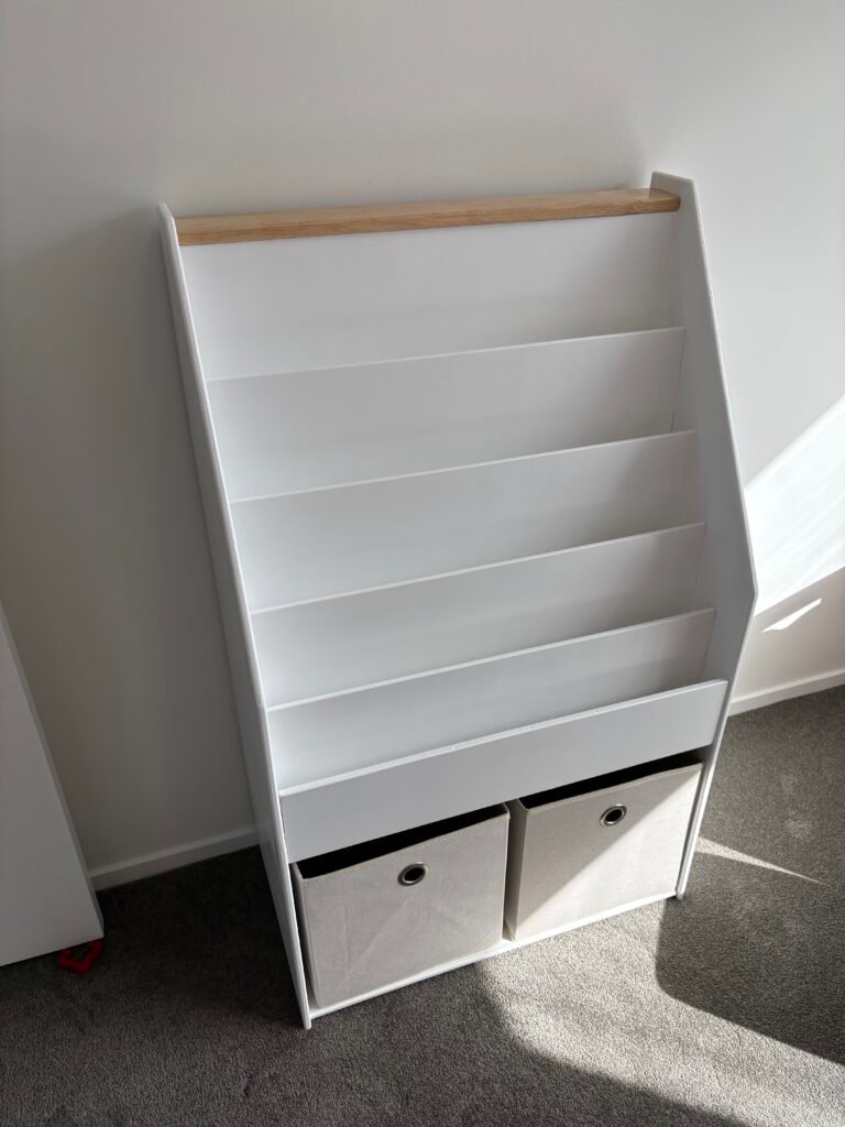 Bookcase08